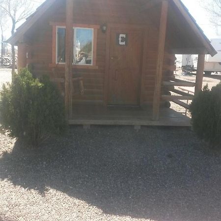 Holbrook Koa Hotel Exterior photo